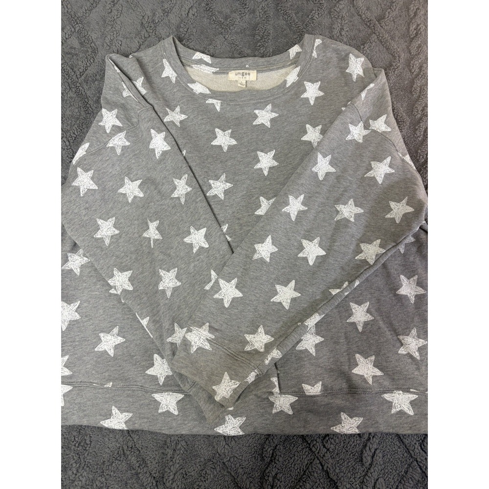 Umgee Gray with White Stars Women's Size Large Sweatshirt